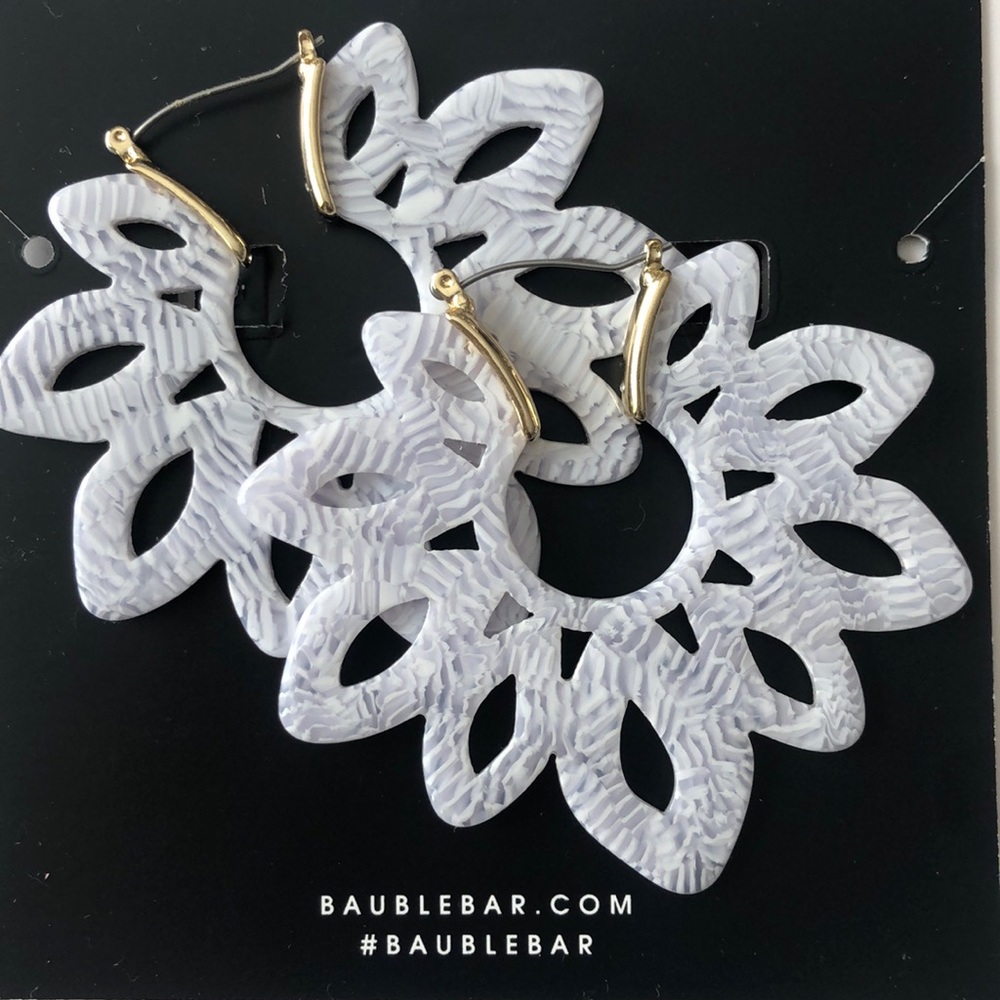 White Resin Bauble Bar Floral Earrings